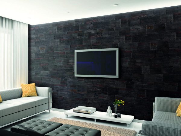 Brasilia Black